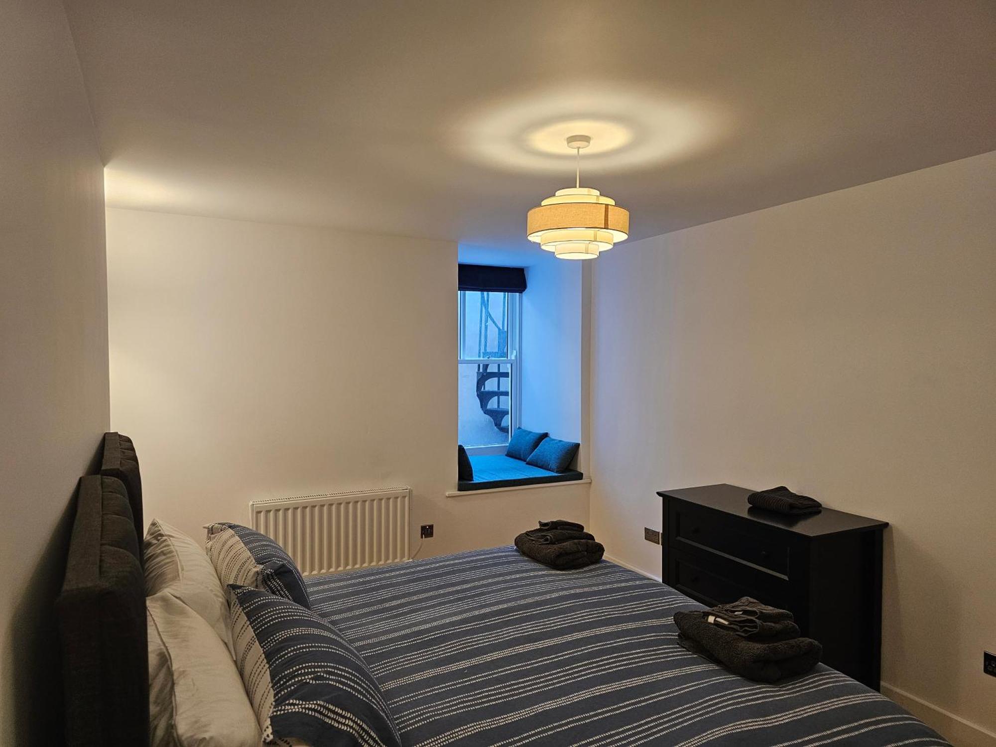 Spacious Modern 2-Bed Parking & Wi-Fi & 65"Oled Bristol Luaran gambar